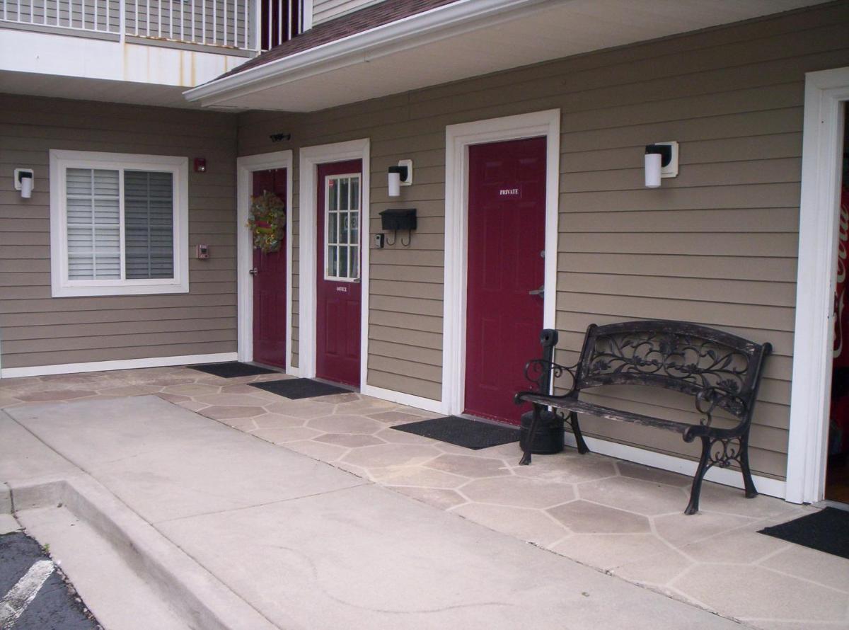 Popular attractions Area Nearby Property